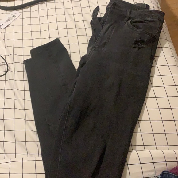 Black denim!! Skinny for my tall ladies - Picture 1 of 1